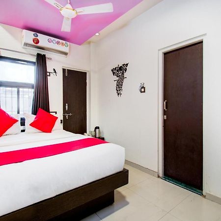Oyo 11548 Hotel Mrunal Palace Aurangabad  Exterior photo