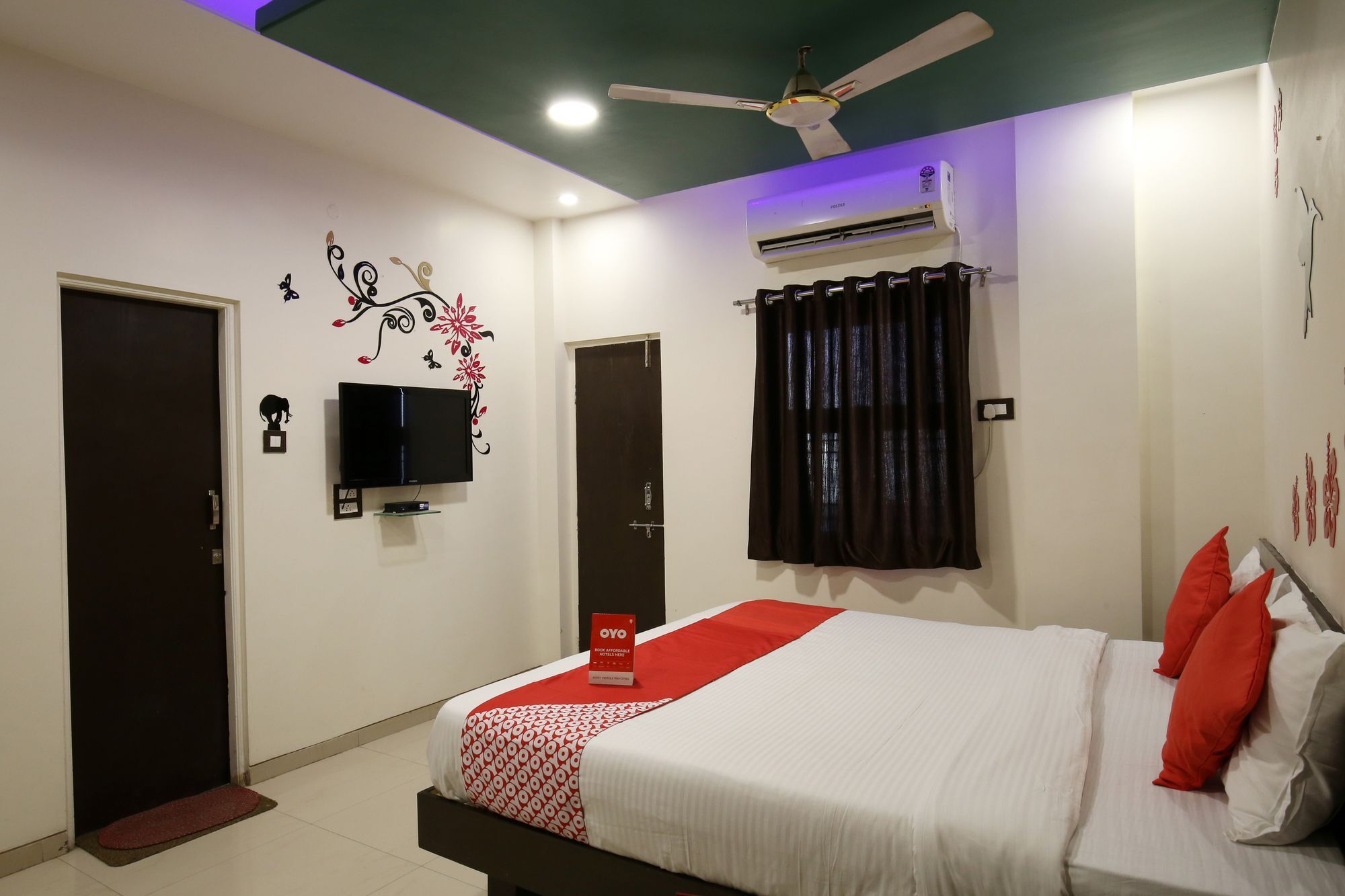 Oyo 11548 Hotel Mrunal Palace Aurangabad  Exterior photo