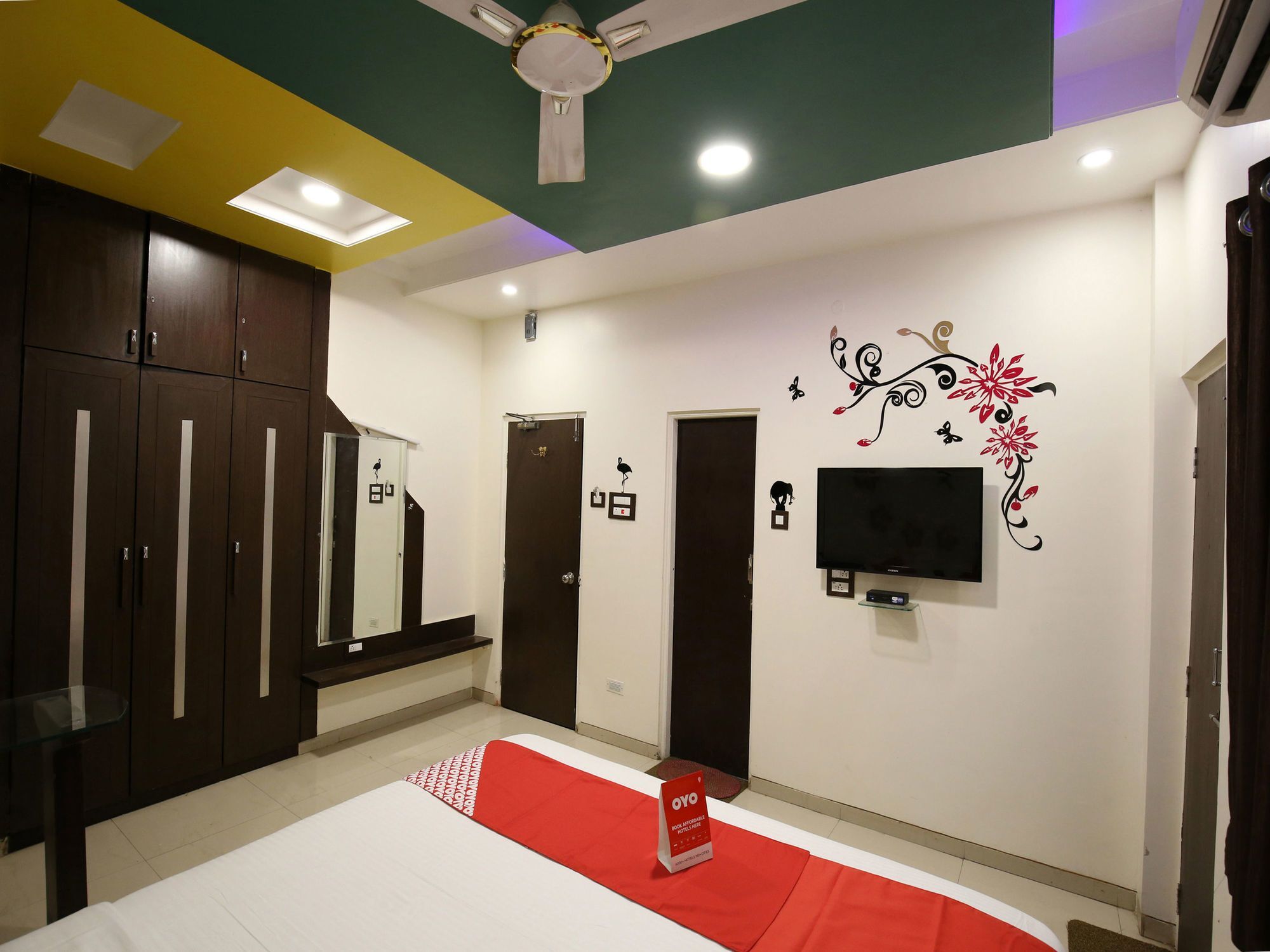 Oyo 11548 Hotel Mrunal Palace Aurangabad  Exterior photo